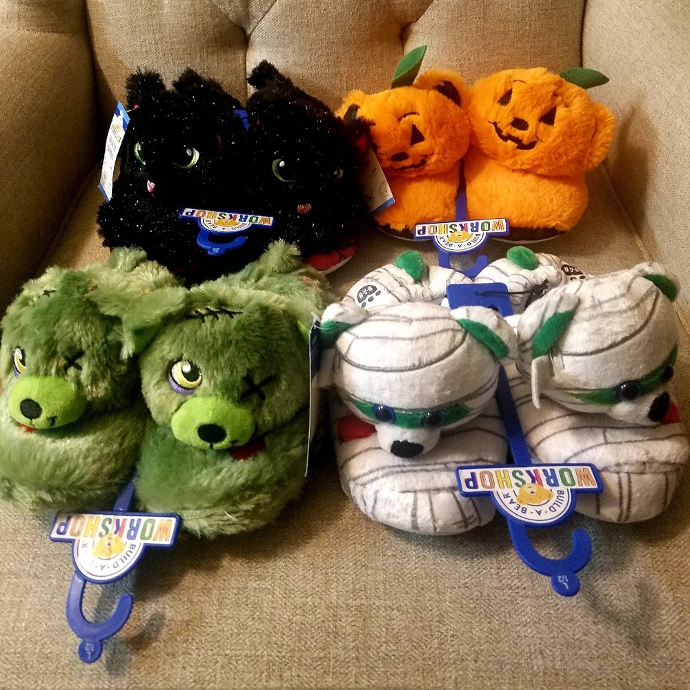 Build a Bear Kids slippers